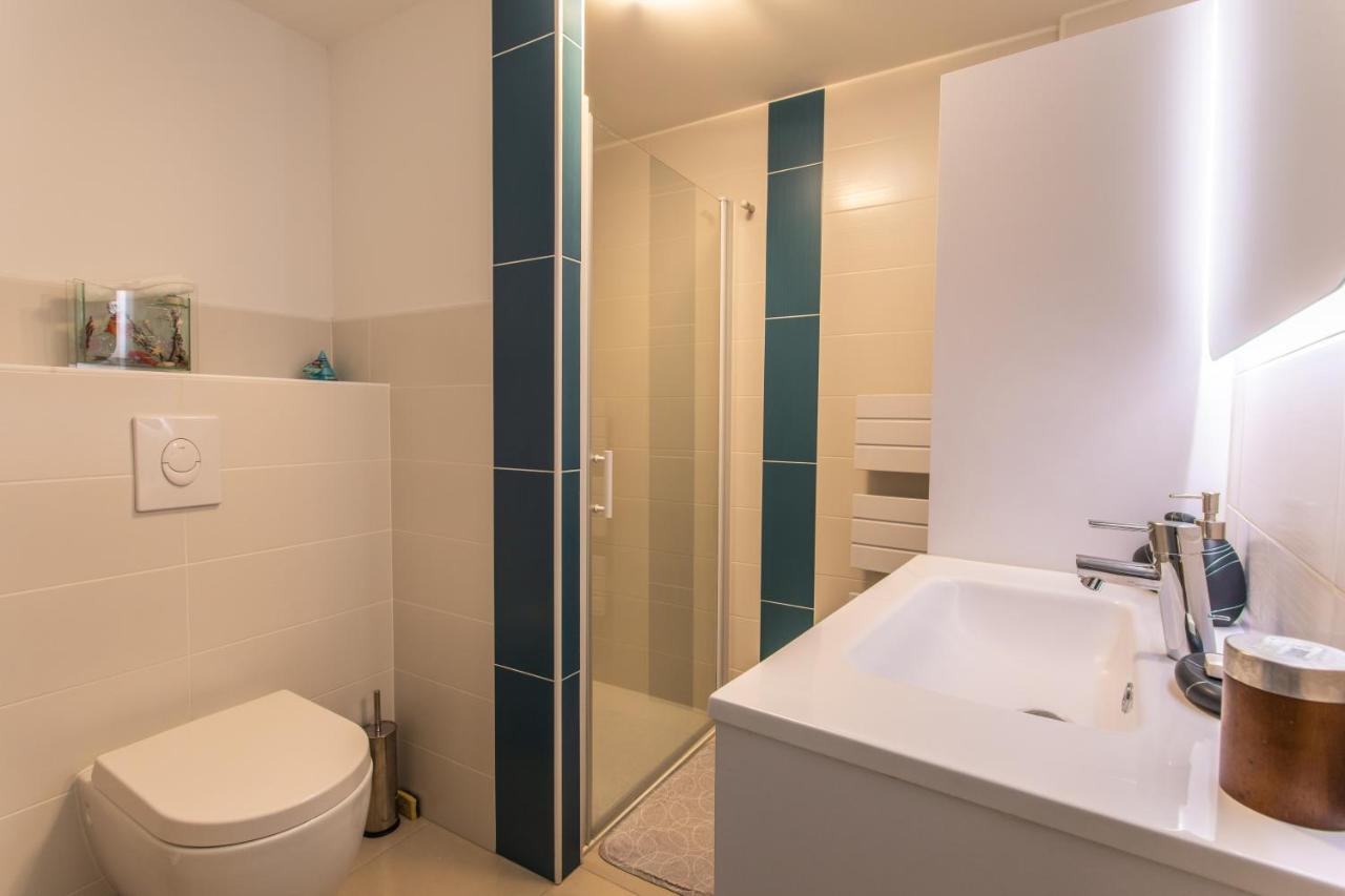 L'Ecureuil Dans La Vieille Maison Centre Ville D'Embrun Exteriör bild